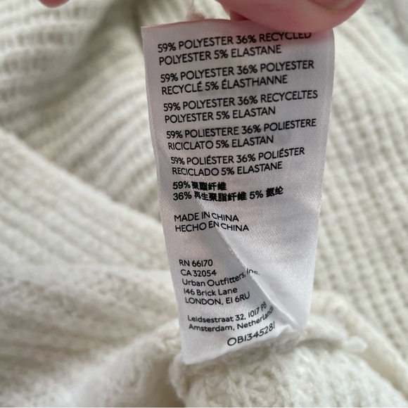 PILCRO Anthropologie | Cowl Neck Chunky Knit Oversized Cream Sweater, XS - Picture 7 of 15